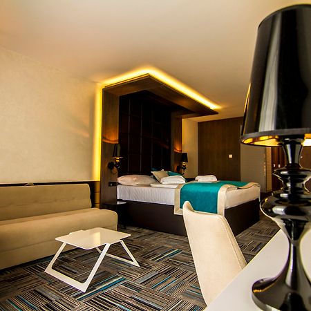 Hotel Hills Sarajevo Congress & Thermal Spa Resort Илиджа Экстерьер фото Deluxe room