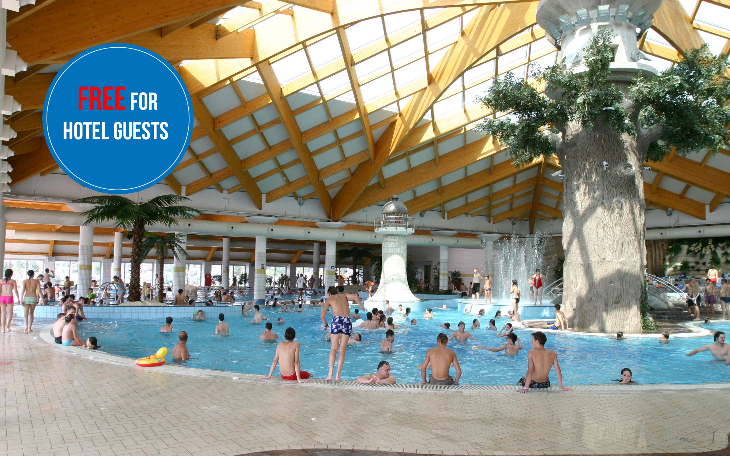 Hotel Hills Sarajevo Congress & Thermal Spa Resort Илиджа Экстерьер фото The swimming pool
