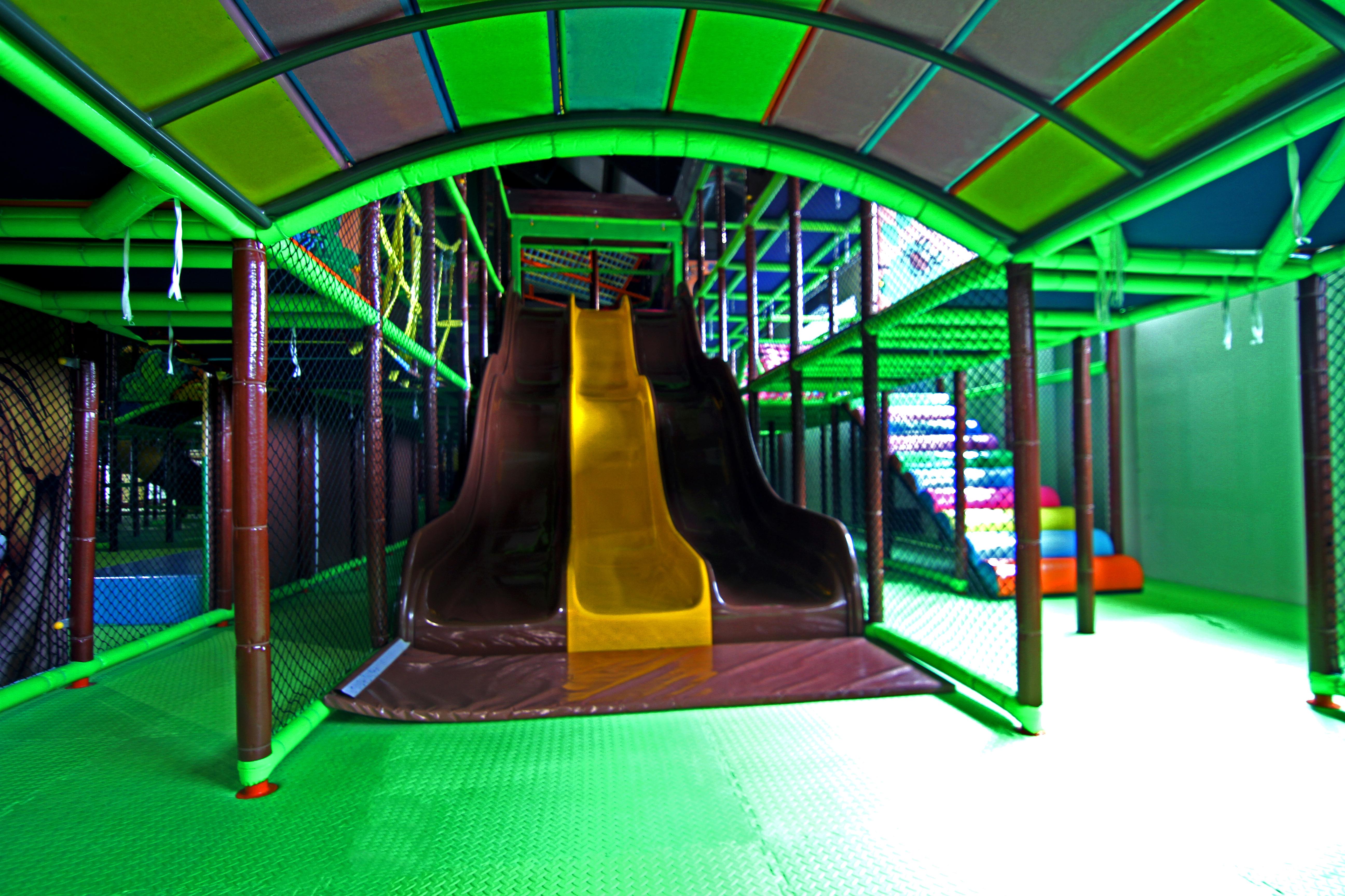 Hotel Hills Sarajevo Congress & Thermal Spa Resort Илиджа Экстерьер фото Indoor playground