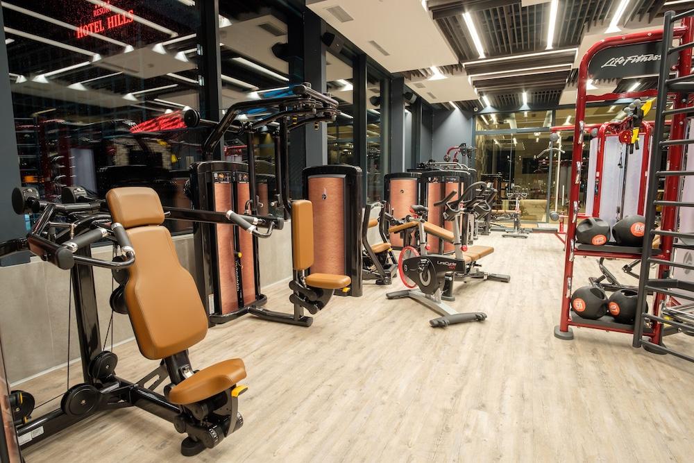 Hotel Hills Sarajevo Congress & Thermal Spa Resort Илиджа Экстерьер фото The gym at the hotel