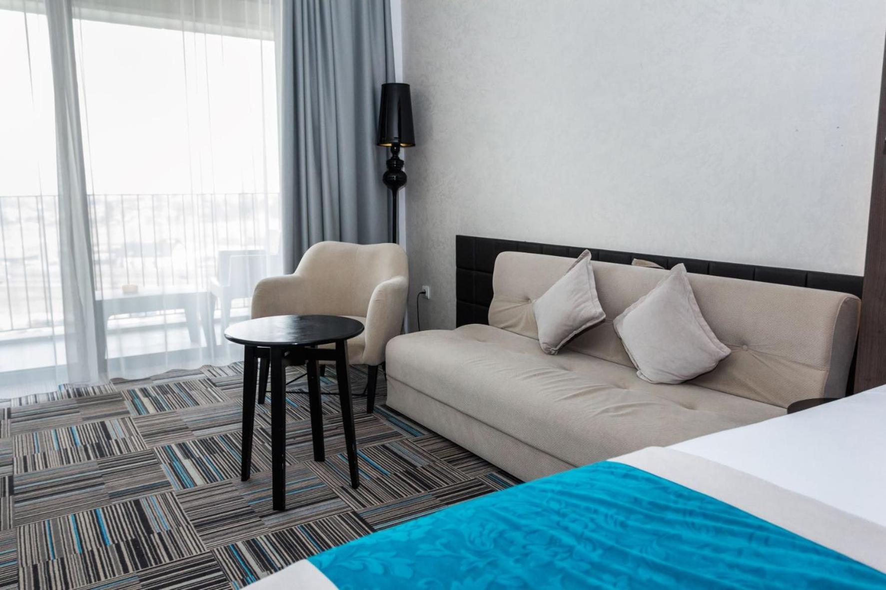 Hotel Hills Sarajevo Congress & Thermal Spa Resort Илиджа Экстерьер фото A room at the hotel